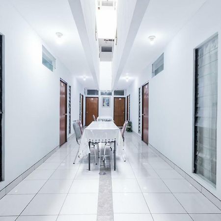Super Oyo 1516 Cemara Gading Syariah Hotel Bogor Kültér fotó