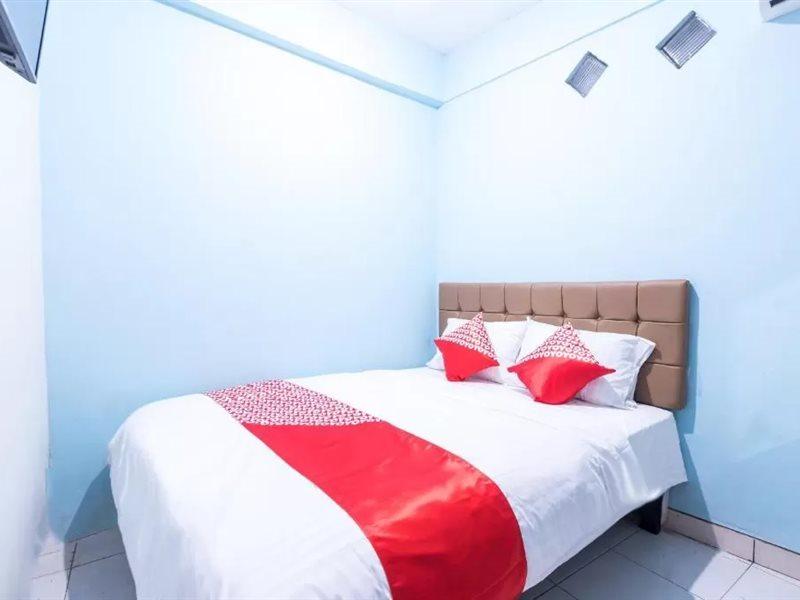 Super Oyo 1516 Cemara Gading Syariah Hotel Bogor Kültér fotó