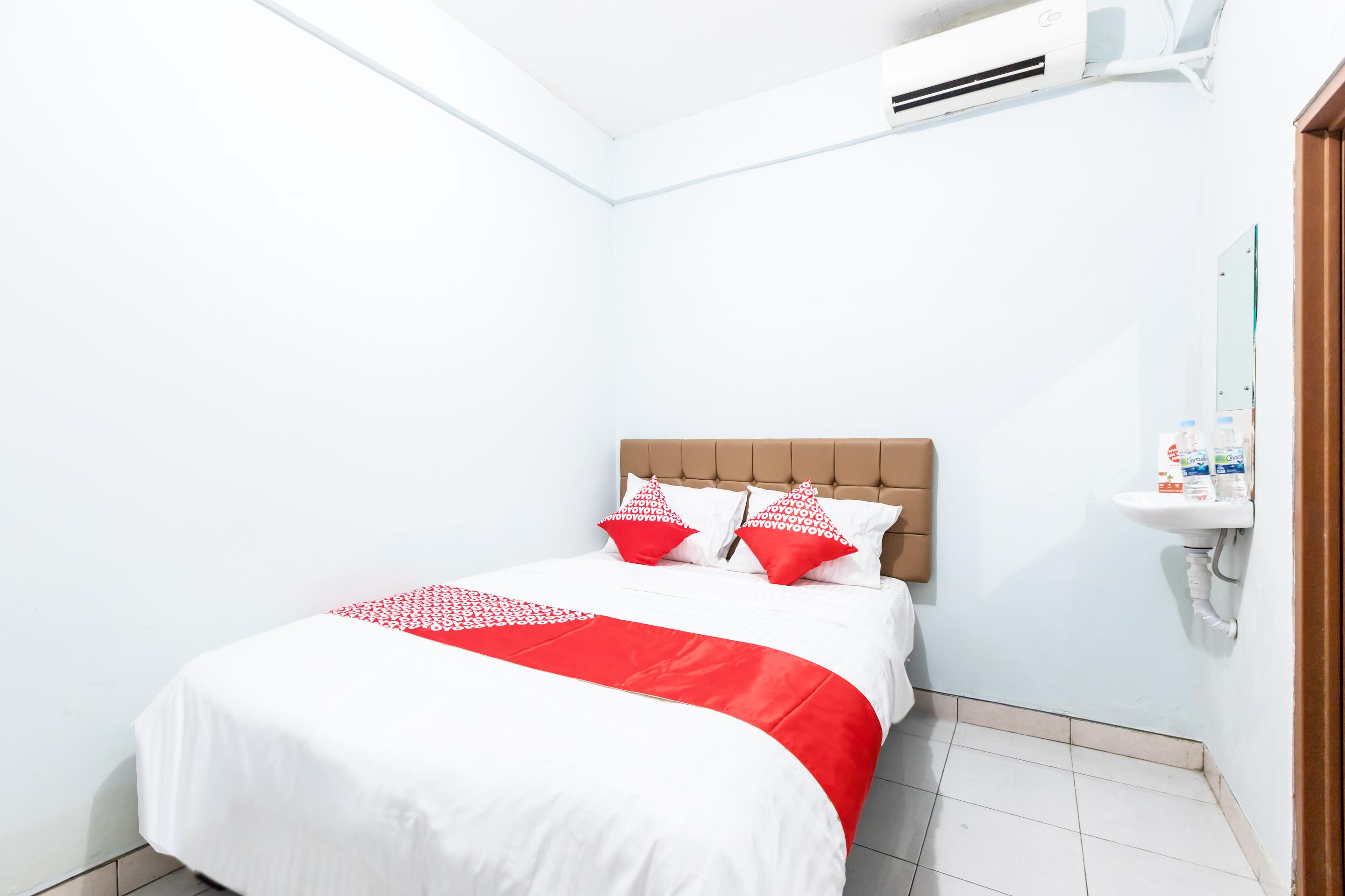 Super Oyo 1516 Cemara Gading Syariah Hotel Bogor Kültér fotó