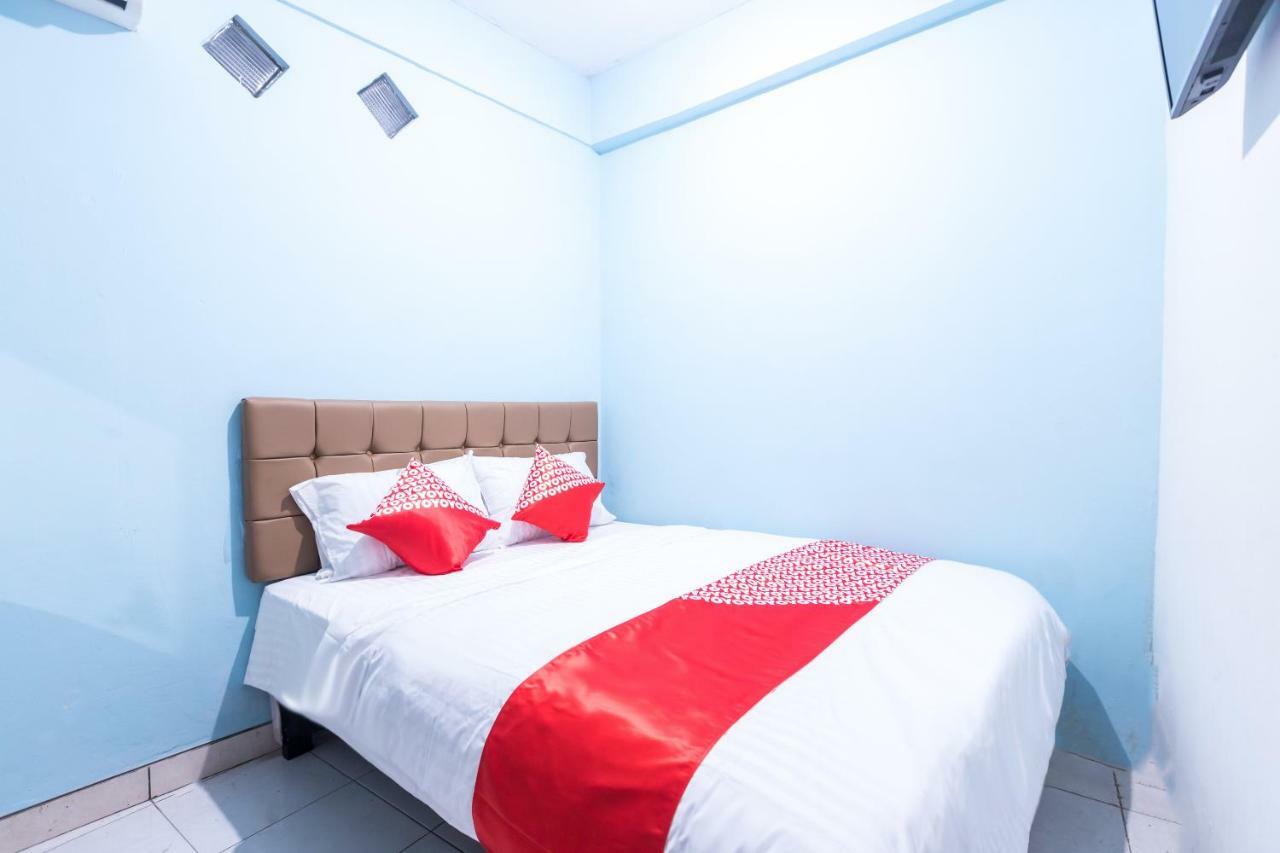 Super Oyo 1516 Cemara Gading Syariah Hotel Bogor Kültér fotó